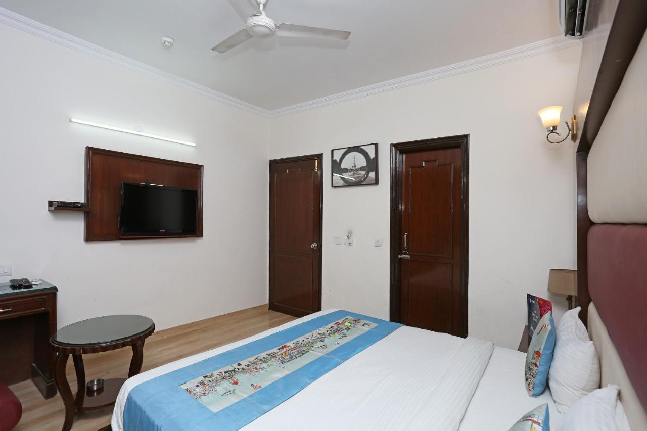 Capital O 5331 Zara Grand New Delhi Exteriör bild